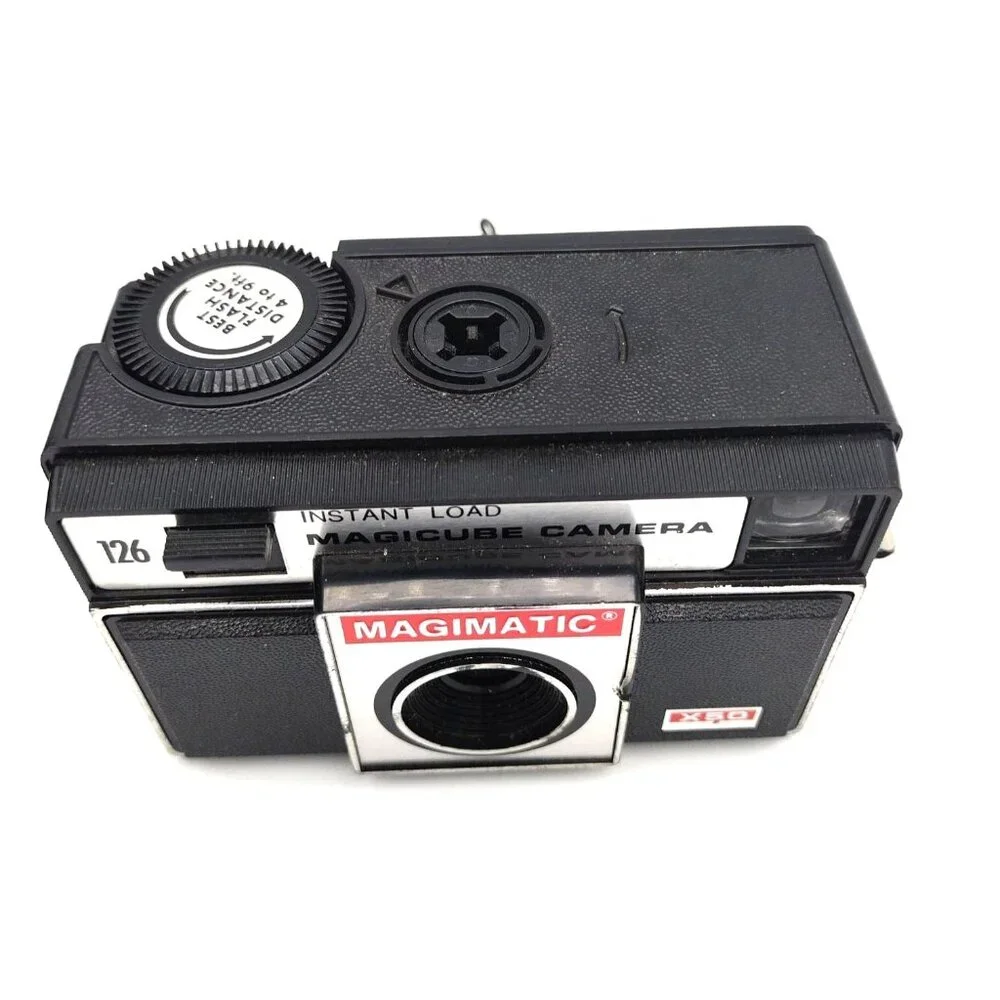 Magimatic Magicube Vintage Camera X50 Has Case 1970s UNTESTED Display For Parts